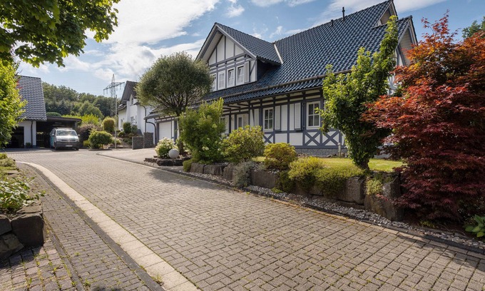 Olpe Apartment | Cozy Holiday Apartment with Sauna, Shared Garden and Wi-Fi
