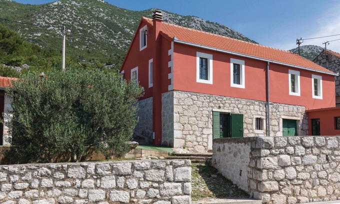 Bacina House | Cozy home in Bacina with house sea view