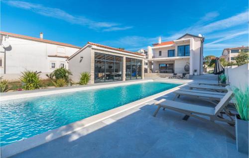 Biograd na Moru House | Cozy Home In Biograd Na Moru With Sauna