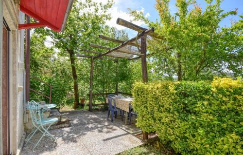 Deiva Marina House | Cozy Home In Deiva Marina With Wifi