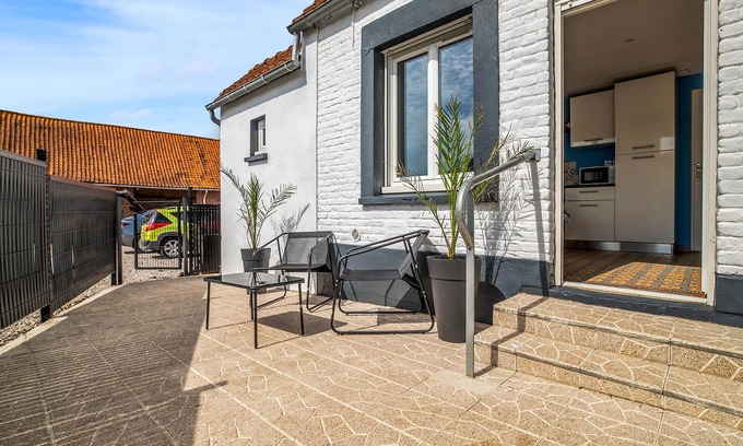 Eperlecques House | Cozy home in EPERLECQUES with WiFi