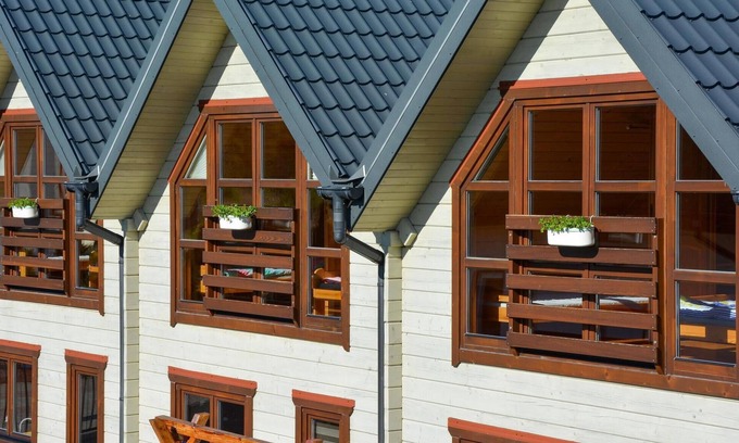 Grzybowo House | Cozy home in Grzybowo with kitchen