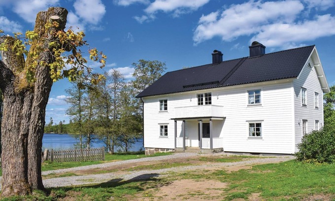 Lammhult House | Cozy home in Lammhult with sauna
