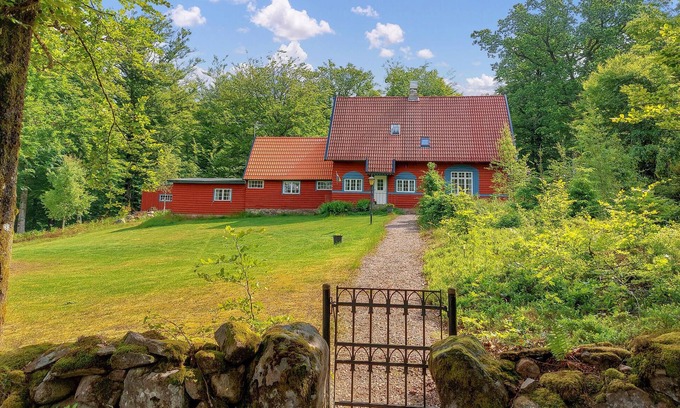 Markaryd Municipality House | Cozy home in Markaryd with WiFi
