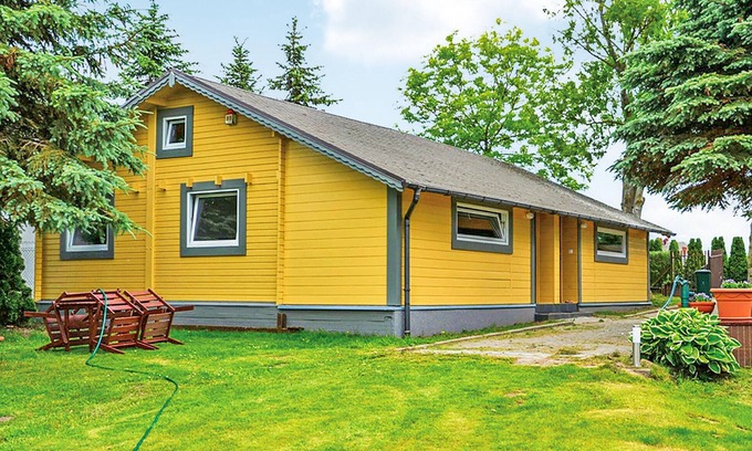 gmina Bedzino House | Cozy home in Mscice with WiFi