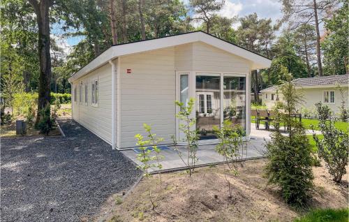 Otterlo House | Cozy Home In Otterlo With Wifi