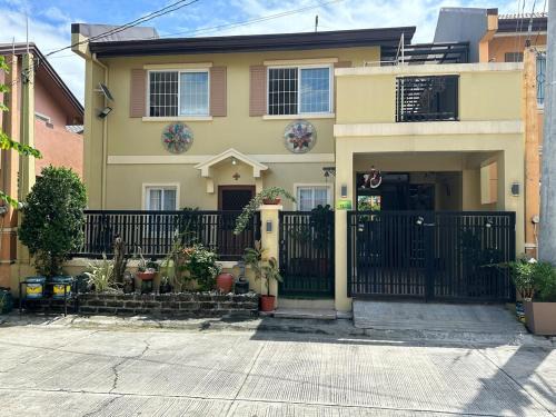 Calumpit House | Cozy Home in Quiet Subdivision