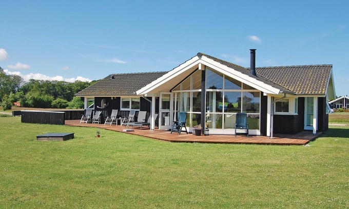Spodsbjerg House | Cozy home in Rudkøbing with sauna