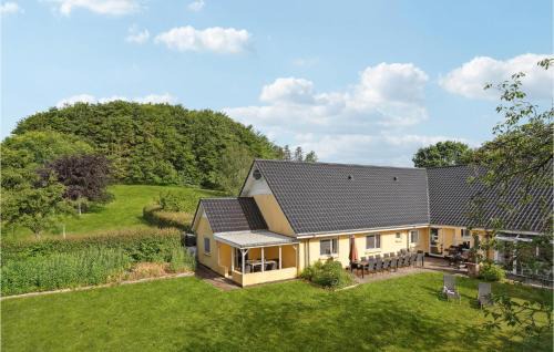 Ringkøbing-Skjern Municipality House | Cozy Home In Skjern With Wifi