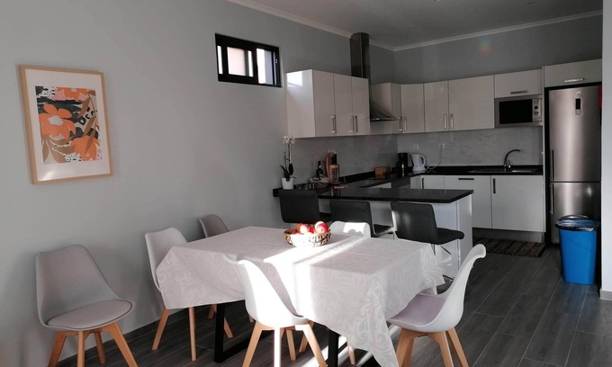 Sao Pedro House | Cozy house in Funchal with BBQ