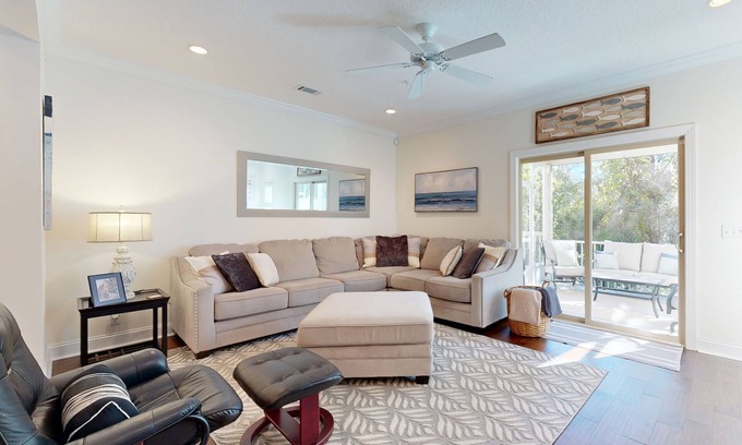 Epworth Acres House | Cozy island townhouse w/screened porch, shared pool, & serene pond views