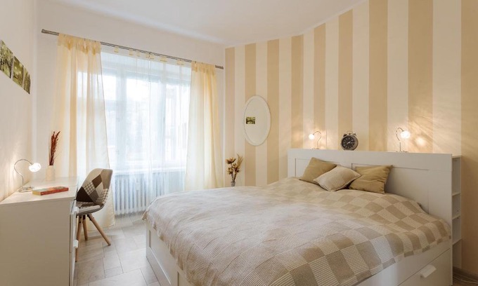 Andel Apartment | Cozy modern apartment 4 guests, City center Andel