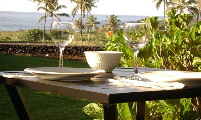 Punaluu Condo | Cozy Ocean View Condo - Great Pool & Short Walk to Punalu'u Beach