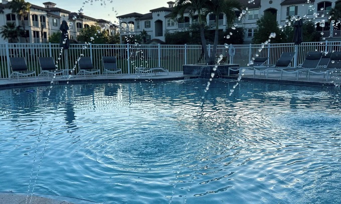 Ocoee Apartment | Cozy Orlando Oasis w/Resort Style Pool/Fast WiFi/Free parking/Gym/Close To Parks