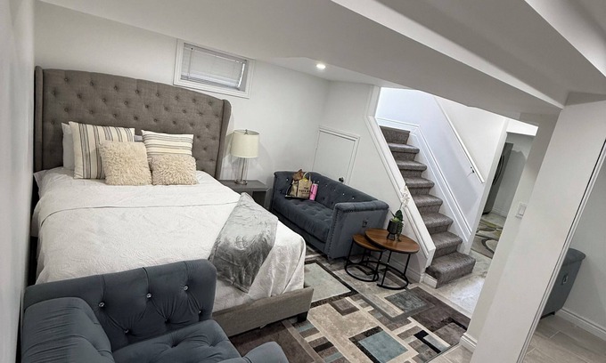 Walkerville Apartment | Cozy place