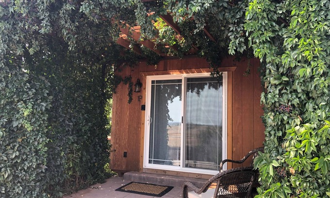 Blanding House | Cozy, Private - Central to Many National Parks! Parking for ATV Trailers.