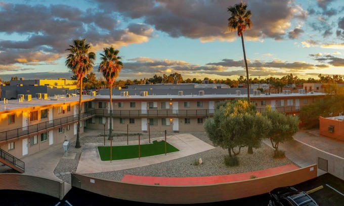 Midtown Apartment | Cozy Retreat in Midtown Tucson