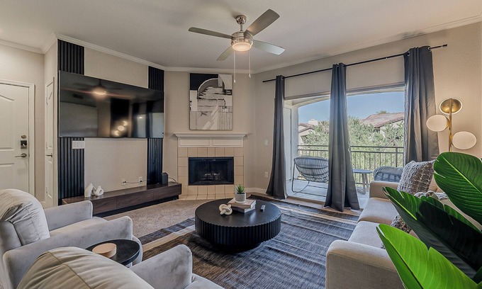 North Scottsdale Apartment | Cozy Scottsdale 2BR - 2BA/Pool/Gym/Free Parking