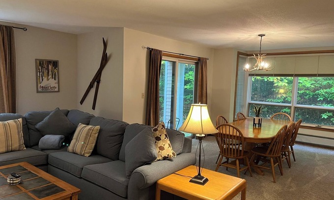 West Dover Condo | Cozy Ski Condo right on Mt Snow