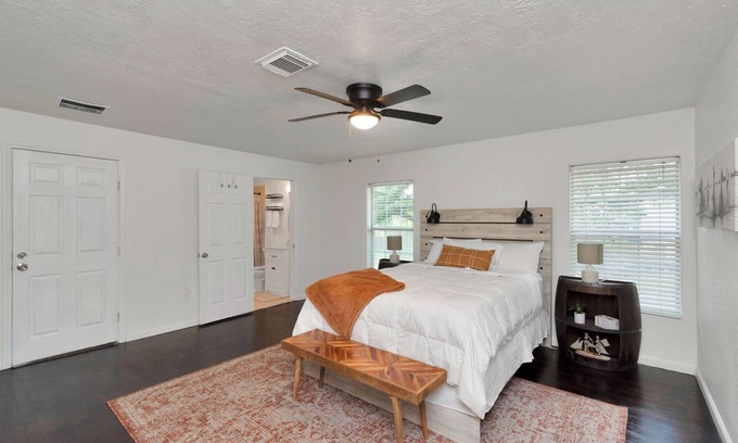 MacGregor House | Cozy space with free Wi-Fi/5-min to dwtn/med ctr