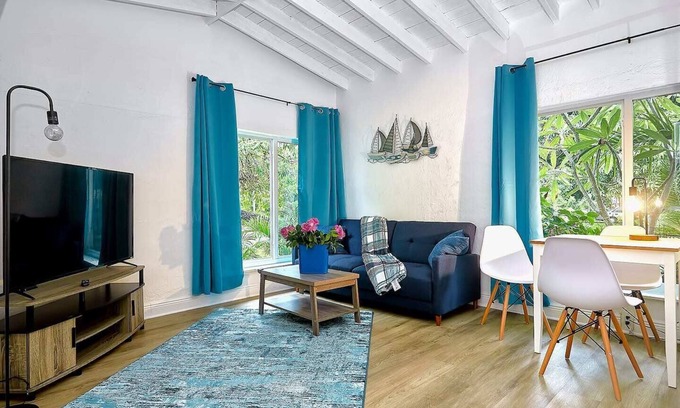 Poinsettia Heights House | Cozy spacious Studio With Private small Backyard. Pet Friendly