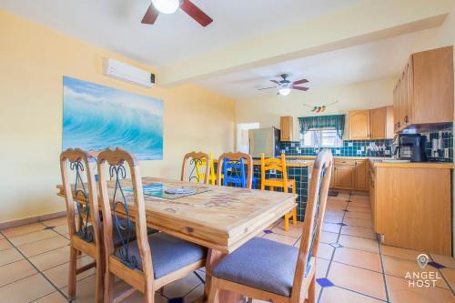 Esterito Apartment | Cozy Stay 2 blocks from the beach and Malecón!