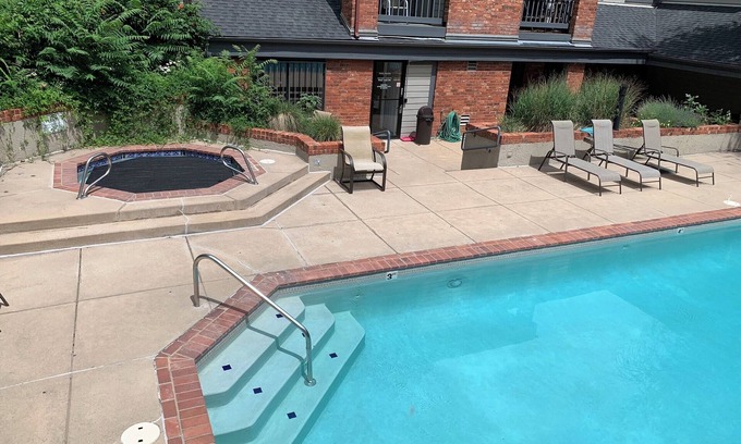Panorama Heights Condo | Cozy studio condo with pool, garage, and spa in amazing Boulder Colorado