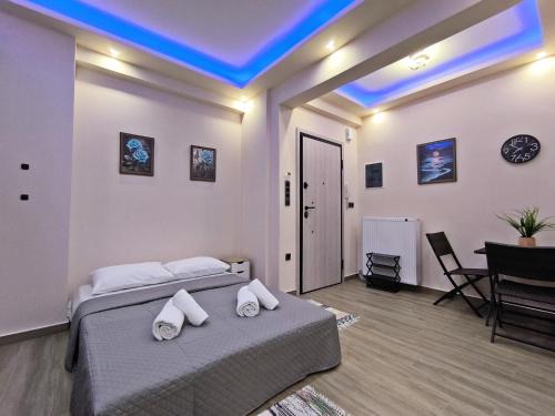 Piraeus Apartment | Cozy studio for 2 persons near Piraeus port