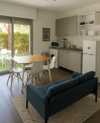 Hopitaux-Facultes Apartment | Cozy studio, secure residence