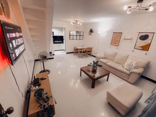 Clark Apartment | Cozy Themed 2BR TownHouse - near Clark Airport - TRP1