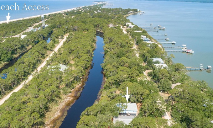Alligator Point Cottage | Cozy Treehouse Hideaway just Steps to the Beach!