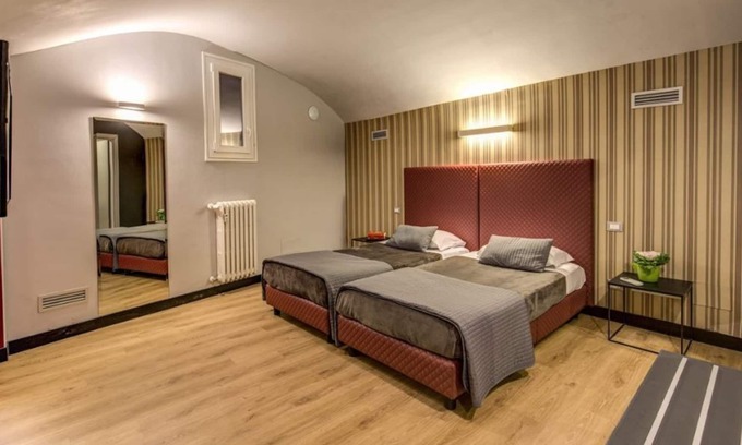 Rione V Ponte House | Cozy Two Bedrooms Apartment on 3 leves