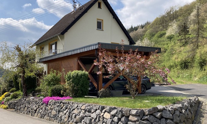 Gilgenbach Condo | Cozy vacation apartment near the forest near Adenau, not far from the Nürburgring