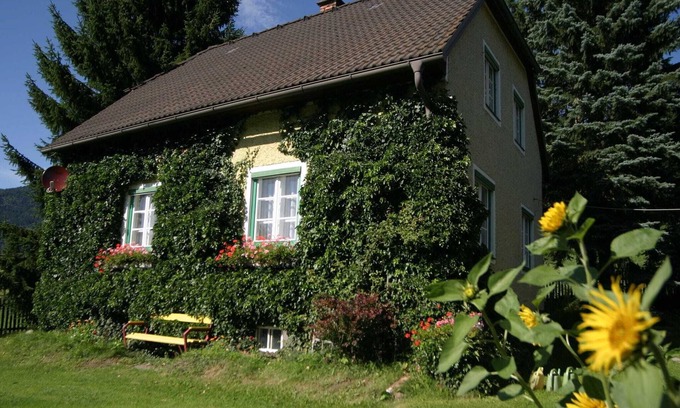 Scheifling House | Cozy vintage holiday home near the ski area in Scheifling