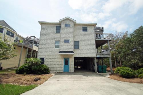 Corolla House | CP760 - Shell Seekers