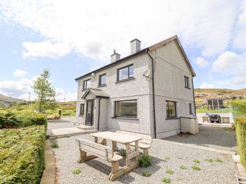 Capel Celyn House | Craig Yr Ronwy