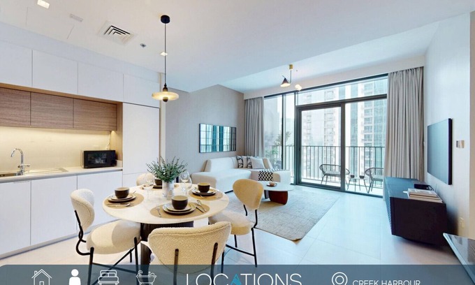 Dubai Apartment | Creek Edge - One Bedroom with Partial Sea View