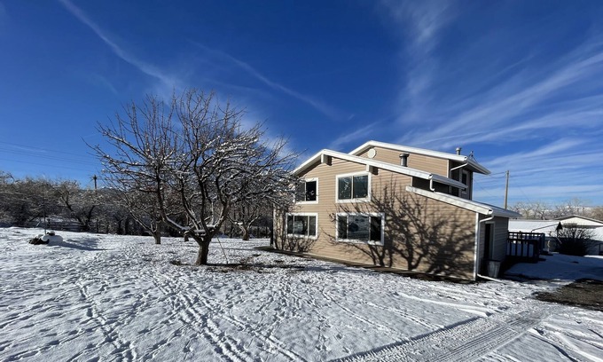 Mesa Other | Creekside 4 bedroom / 3 bath home just minutes from Powderhorn Ski resort