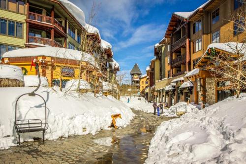 Mammoth Lakes Apartment | Crestview 36