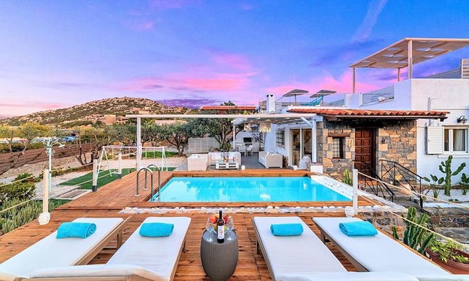 Vathi Cabin | Cretan Lodge Heated Pool