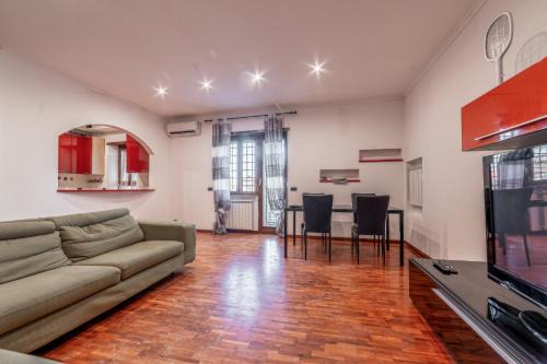 Ostia Antica Apartment | Cristina Flat - Ostia Antica 10 min dalla spiaggia