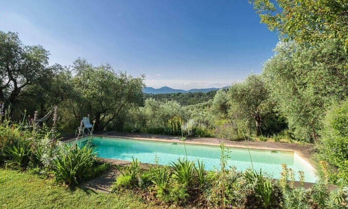 Lucca Apartment | Crocetta, tuscan style pool apartment, Lucca hills