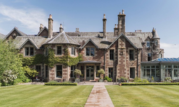 Kinbuck Hotel | Cromlix