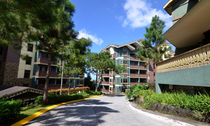 Canlubang Hotel | Crosswinds Resort Suites