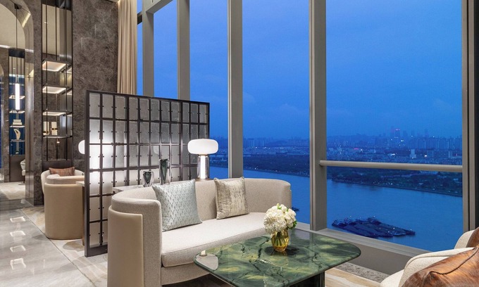 Yuexiu Hotel | Crowne Plaza Guangzhou Window Of Canton by IHG