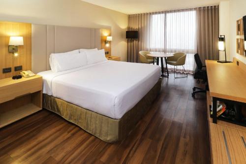 Monterrey Centro Hotel | Crowne Plaza Hotel Monterrey by IHG