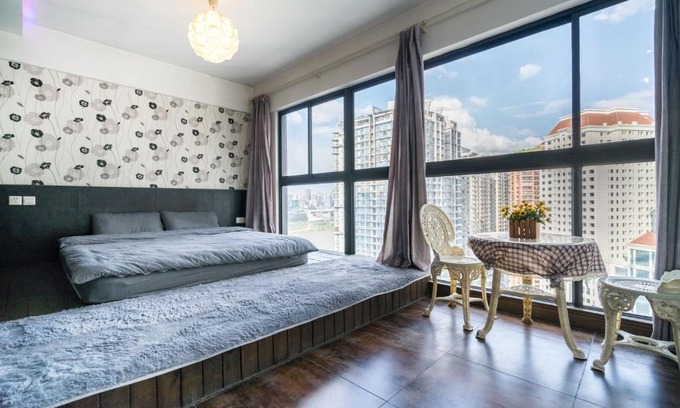 Yuzhong Apartment | Crush on the River View Apartment