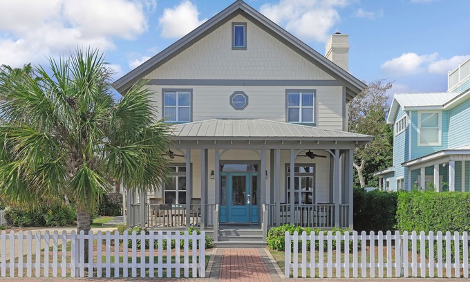 Crystal Shores House | Crystal Beach ~ Short Walk to the Beach ~ Open Living Area ~ Outdoor Seating