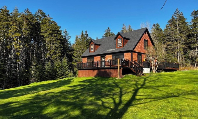 Stonington House | Crystal Cove - Private Oceanfront