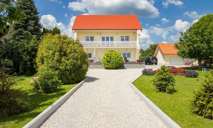 Cserszegtomaj Apartment | Cserszeg by Interhome